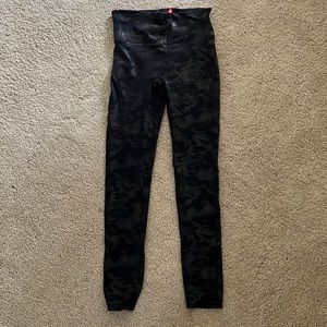Black Camo Spanx Leggings